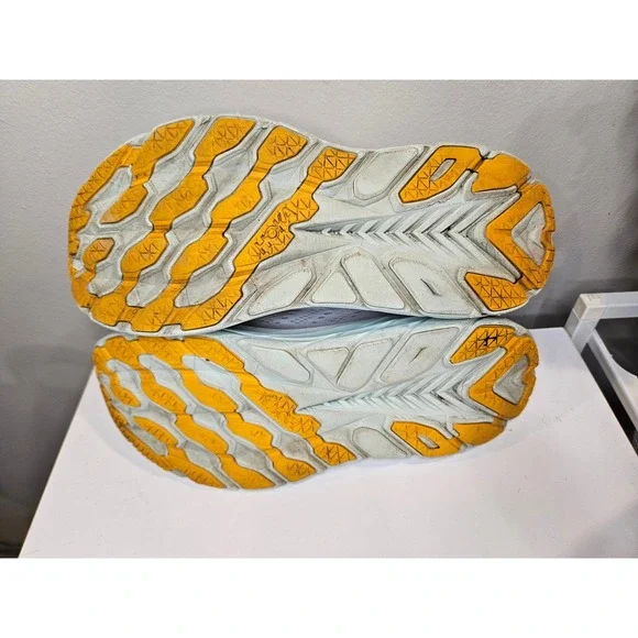 Hoka Clifton 8 Running Shoes Lightweight Cushioned Comfort Size 9B - Picture 7 of 7